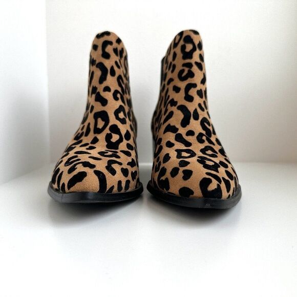 Chinese Laundry Sz 6 Finn Ankle Bootie Chelsea Boot NWOB Tan Suede Animal Print - Picture 6 of 11
